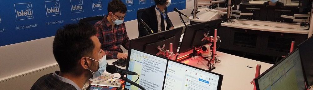 Le studio de la matinale de France Bleu Isère. © Joël Kermabon - Place Gre'net