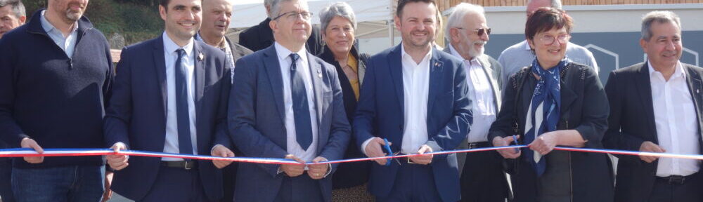 Des panneaux solaires made in Energ'Y Citoyennes pour la (nouvelle) résidence des Clares à Jarrie