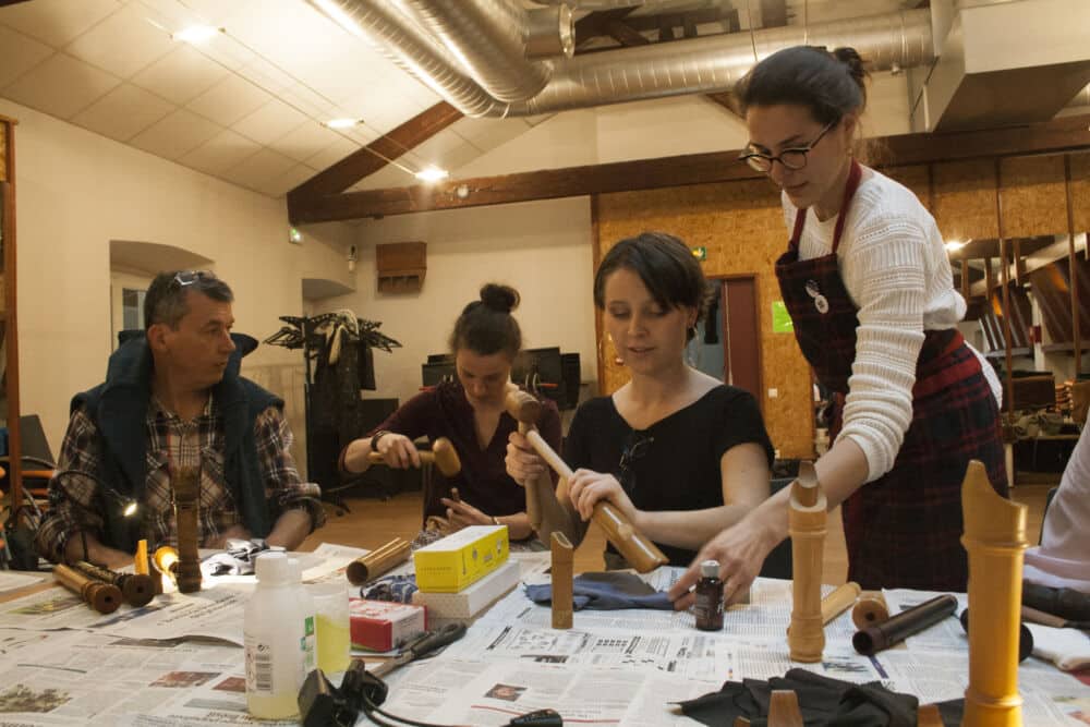Des ateliers d'entretien de flûtes à bec sont prévus avec la flutiste Claire Sécordel. DR