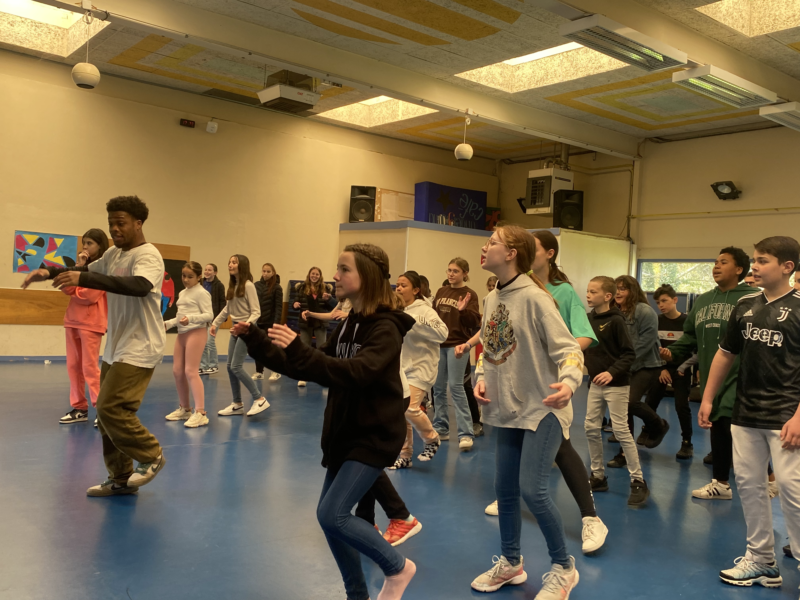 Le breakdance s’invite au collège Fernand Léger, à St-Martin-d’Hères