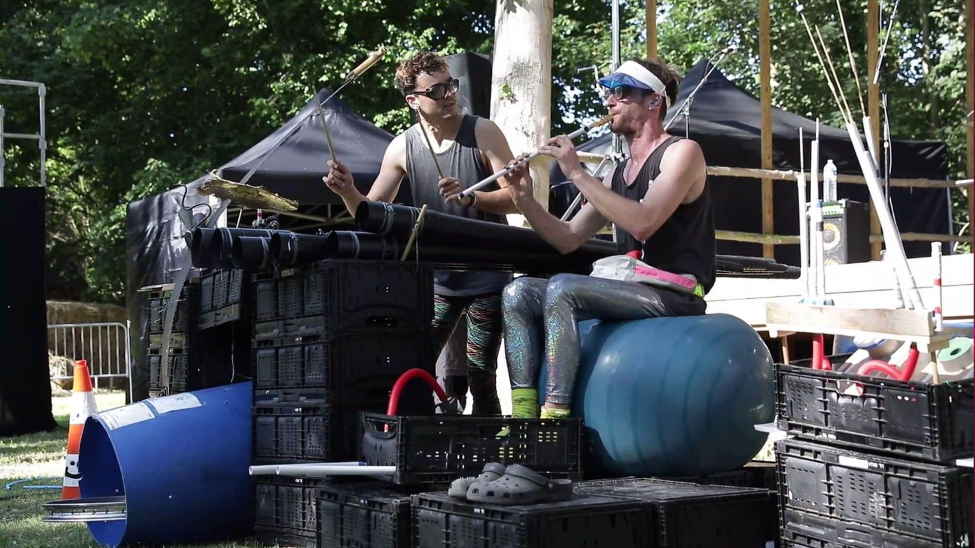 L'Espace 600 termine sa saison 2022-2023 et enchaîne presque aussitôt avec une programmation estivale, à partir du 22 juin. Avec notamment un drôle de concert, Plastic Boum Boum, le 21 juillet. © Frantz Lys