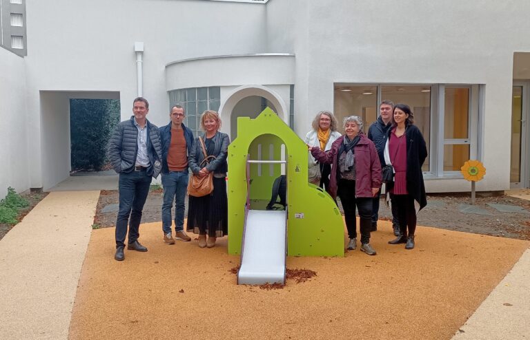 Les travaux de la crèche La Voie lactée, quartier Flaubert à Grenoble, en phase de finition avant réouverture en janvier 2024