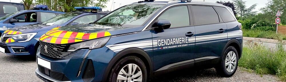 Un millier de personnes sont rassemblées depuis le 15 août 2025 à Cour et Buis, près de Vienne en Isère, en dépit d’un arrêté préfectoral.