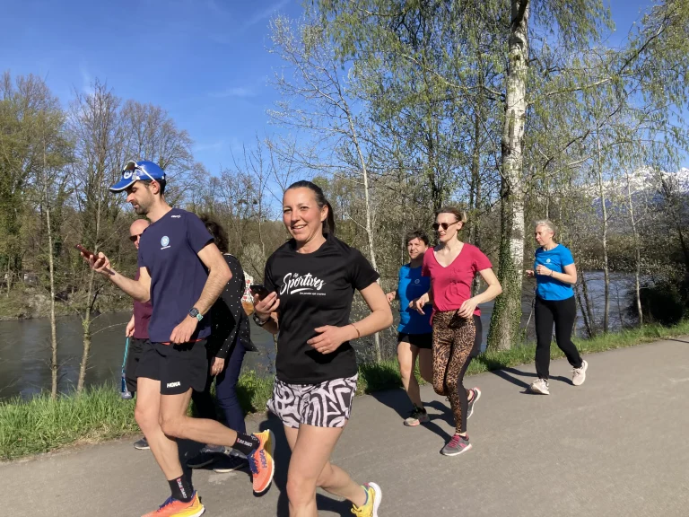 Une application gratuite pour faire du sport à Grenoble ? Elle s’appelle Form’city et recense 10 parcours de santé à pratiquer sur l’espace public en ville. ©Anouk Dimitriou