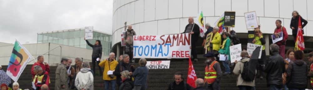 Rassemblement devant la MC2 en soutien aux rappeurs iraniens Toomaj Salehi et Saman Yasin, tous deux sévèrement condamnés par le régime des mollahs. © CGT Spectacle