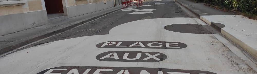 Quatre chantiers en cours ou à venir pour de nouvelles Places aux enfants devant des écoles de Grenoble