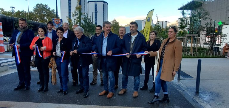 L'allée Elisa Deroche, à Echirolles, a été inaugurée le 8 octobre 2024. ©Morgane Poulet - Place Gre'net