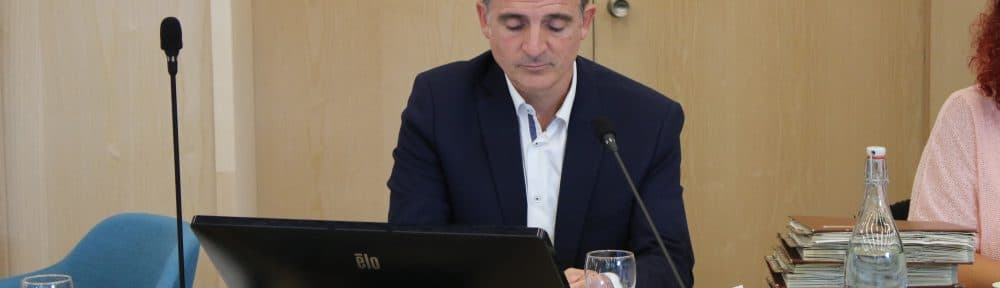 Éric Piolle suspendu de sa fonction de porte-parole des Écologistes sur fond de soupçons de concussion