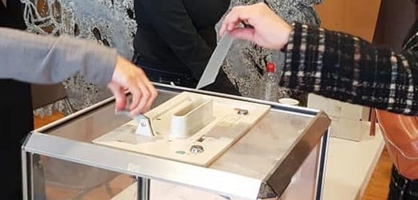 Quant les radiations (ou inscriptions) sur les listes électorales de Grenoble en 2024 relevaient du "parcours du combattant"