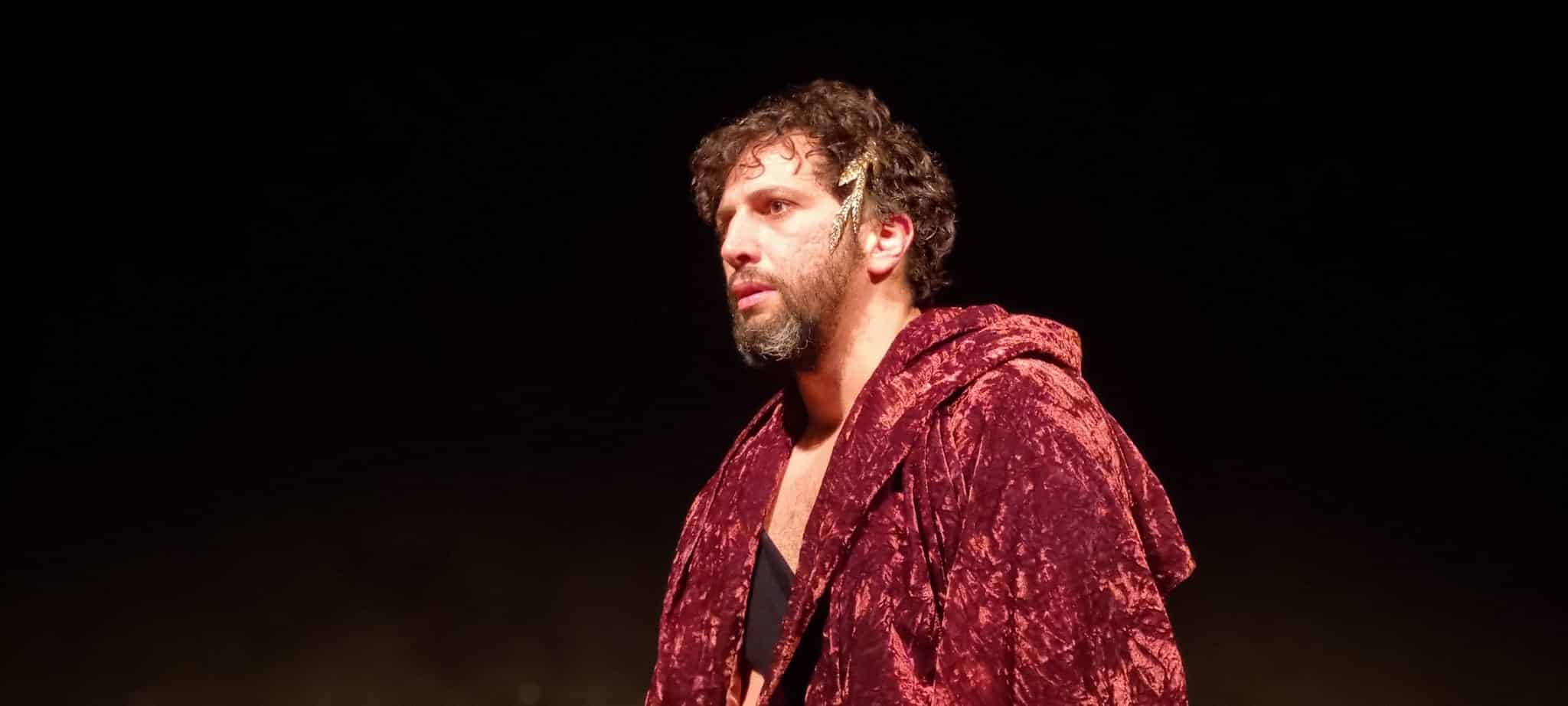 Le personnage d'Agamemnon, joué par le Théâtre du risque. Les Atrides © Le Théâtre du risque