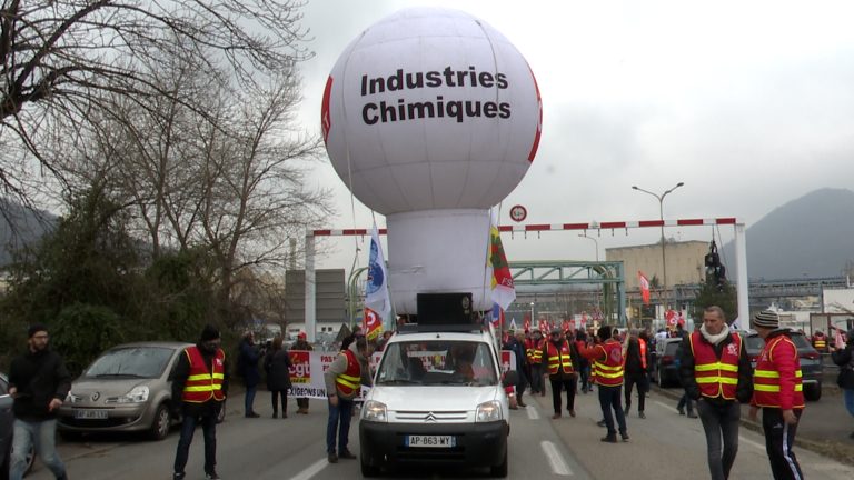 Manifestation des salariés de Vencorex et d'Arkema à Jarrie le 5 février 2025. © Joël Kermabon - Place Gre'net