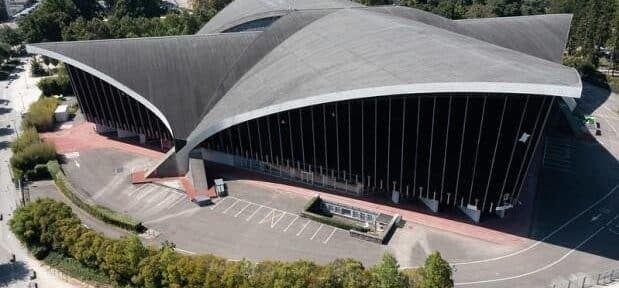 Grenoble relance l’idée d’une patinoire olympique au Palais des sports pour les JO 2030 Vue aérienne du Palais des sports de Grenoble. Crédit : Ville de Grenoble
