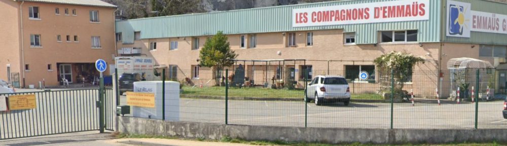 Les sites Emmaüs du Versoud et de Sassenage proposent désormais du gros électroménager à la vente à prix solidaire