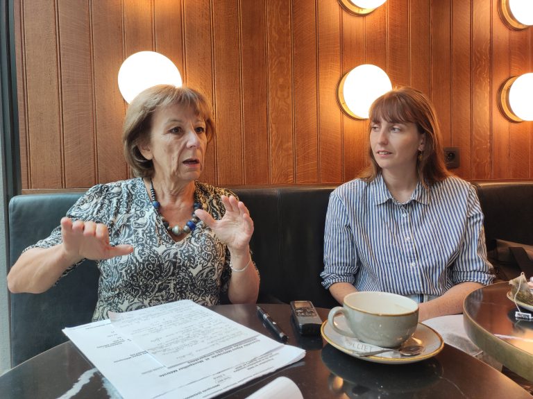 Après leur tribune, Jacqueline Madrennes et Margot Belair plaident pour la gratuité des transports le week-end en région grenobloise
