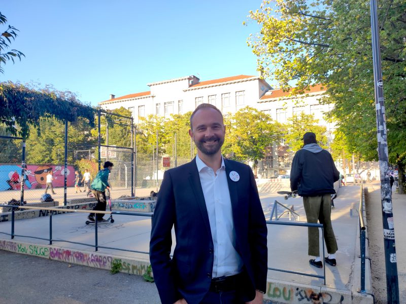 Municipales de Grenoble : une pénurie (temporaire) de bulletins de vote a-t-elle pénalisé Romain Gentil ?