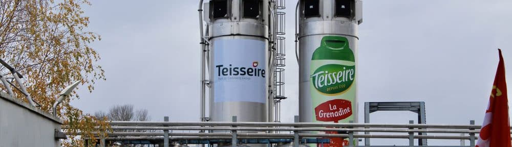 Les salariés de l'usine Teisseire sont en grève depuis plus d'un mois pour espérer sauver les 205 emplois menacés. © Maureen Dufournet - Place Gre’net