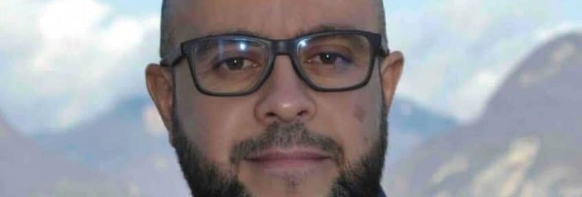 À Échirolles, le militant citoyen Hakim Bendellaa annonce soutenir la maire sortante Amandine Demore