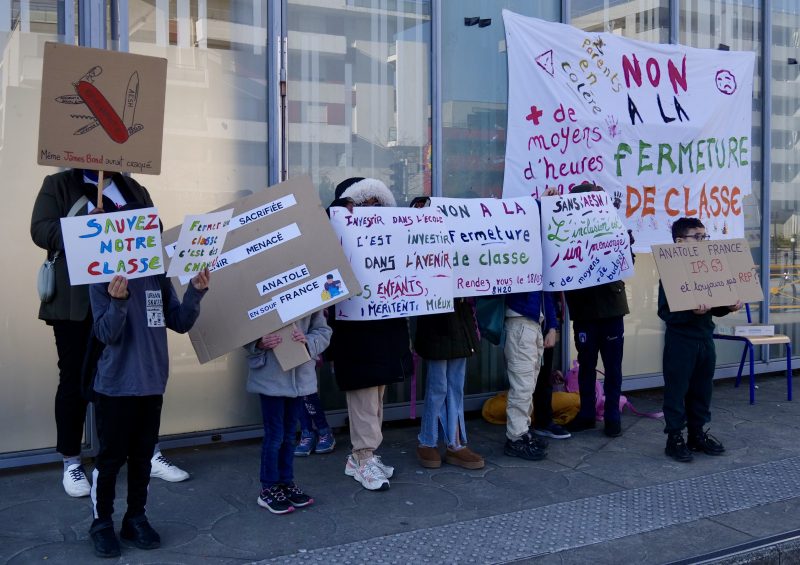 Ecole Anatole-France à Grenoble: « Non à la fermeture de classe »