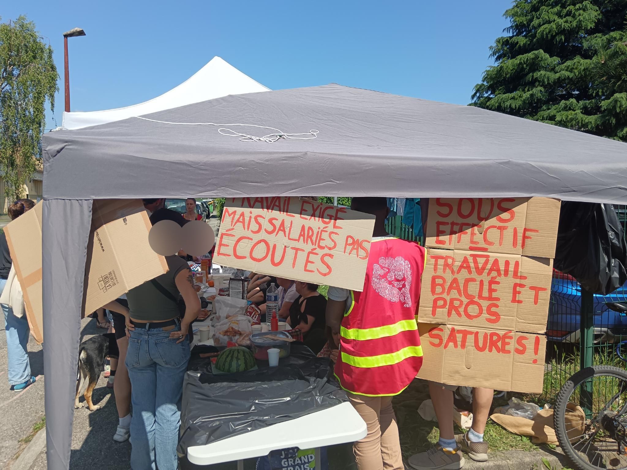 Grève à l'établissement d'accueil médicalisé APF Agora d'Eybens