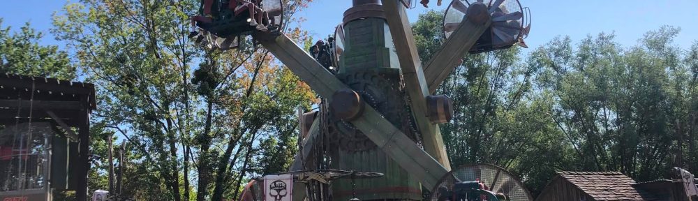 Plus de 800 enfants isérois au parc Walibi pour la "Journée des oubliés des vacances" organisée par le Secours Populaire