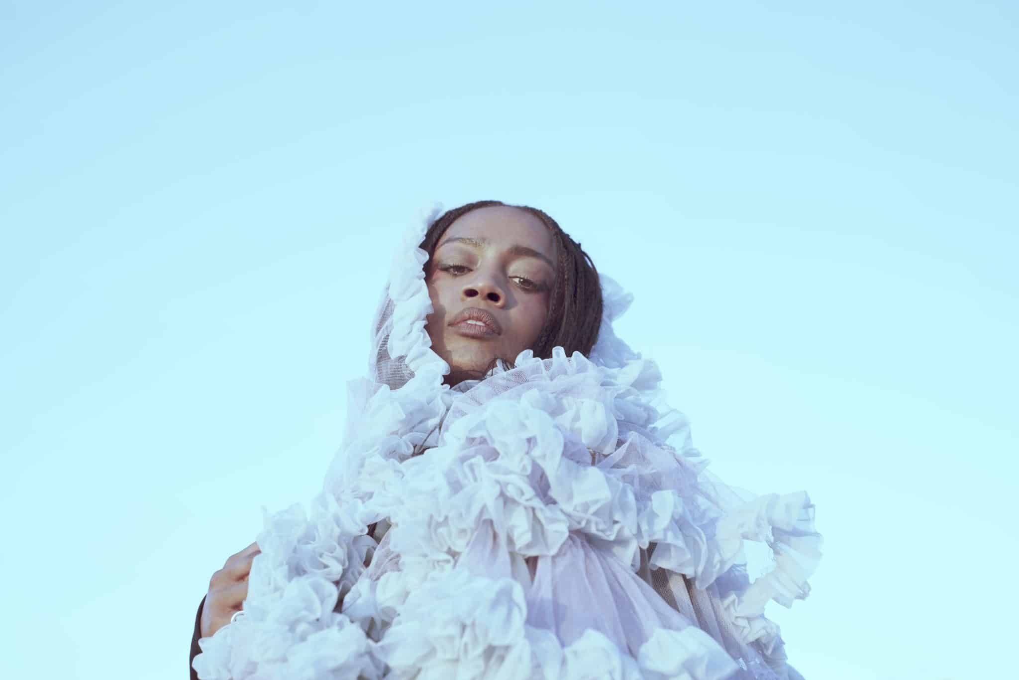 Célia Kameni, consacrée comme l’une des meilleures chanteuses françaises d’aujourd’hui dans sa catégorie lors de Victoire du jazz en 2025, figure au programme de Festi' Jazz. © Anne-Laure Étienne