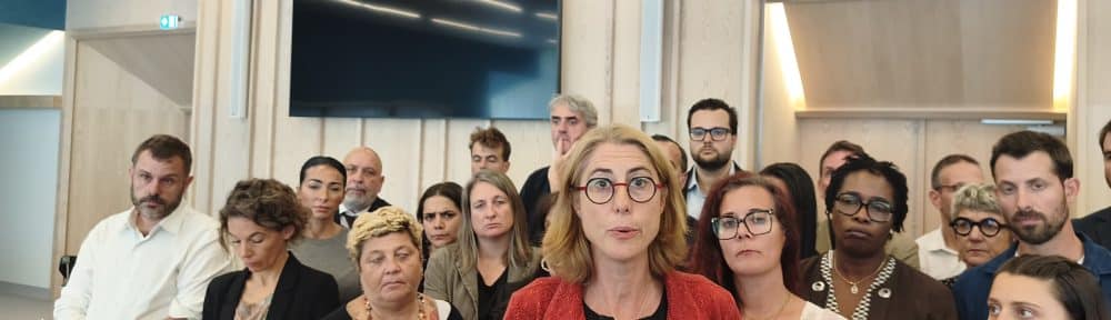 Altercation entre élus LFI et policiers municipaux à Grenoble : la maire Laurence Ruffin dénonce des faits « particulièrement graves »