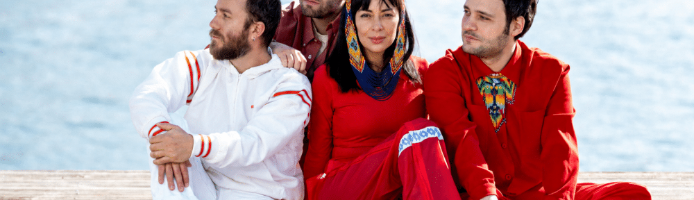 Aïtawa est un quatuor franco-colombien nourri par les musiques traditionnelles des côtes Caraïbe et Pacifique colombiennes. © Julie Cherki