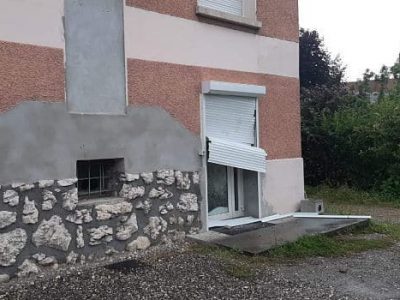 COUV Acte de vandalisme à l'encontre du local du PCF en Savoie, jeudi 4 juin 2020. DR