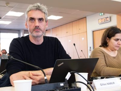 Suppressions de stationnement cours de la Libération à Grenoble: "C'est vital de reprendre de la place aux voitures", plaide Gilles Namur