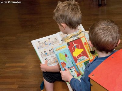 Bibliothèques municipales: la Ville de Grenoble dans une démarche d'accueil dès la petite enfance