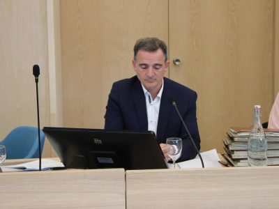 Éric Piolle suspendu de sa fonction de porte-parole des Écologistes sur fond de soupçons de concussion
