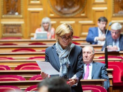 Frédérique Puissat livre les conclusions du rapport sénatorial sur la précarisation et la paupérisation