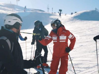Go Freestyle Ski Expérience, une nouvelle activité proposée par les anciens champions Ophélie David et Guilbaut Colas
