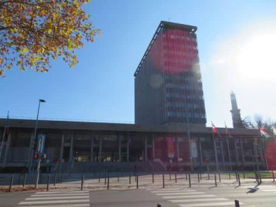 Hôtel de ville de Grenoble. © Tim Buisson – Place Gre’net