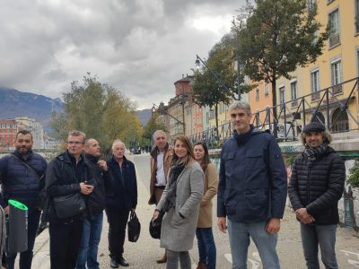Premier retour d'expérience entre Grenoble et les autres villes pilotes dans la lutte contre les mégots sur l'espace public