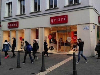 Magasin Andre Grenoble place Grenette UNE