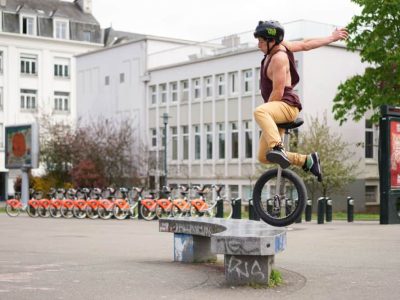 Grenoble accueille la convention nationale de monocycle sportif "Tous 1 Mono", du 29 octobre au 1er novembre 2021, avant les championnats du monde programmés à l'été 2022. © Vincent Briot