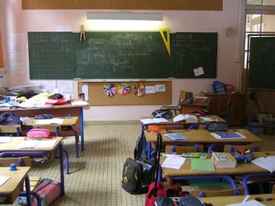 Une salle de classe. © Joël Kermabon - placegrenet.fr