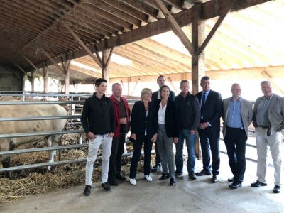 Visite de la Ferme des colibris de Sophie Primas, Frédérique Puissat et Michel Savin © Michel Savin