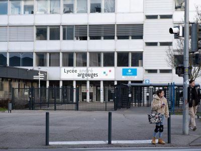 Les Écologistes Aura dénoncent le "sous-investissement" de la Région dans les lycées, qui conteste et met en avant son "Plan Marshall"