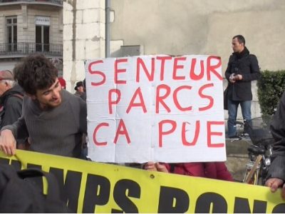 Manifestation des anti Center Parcs à Grenoble suite à l'élection de Jean-Pierre Barbier en tant que président du conseil départemental de l'Isère © Joel Kermabon - placegrenet.fr