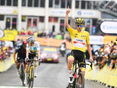 Après avoir survolé le Tour 2021, le Slovène Tadej Pogačar (vainqueur ici à Luz Ardiden) sera de nouveau le grand favori du Tour du France 2022. © ASO - Charly Lopez