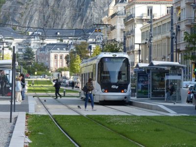 Une "unité de sécurisation des transports" de la police nationale prochainement déployée sur Grenoble