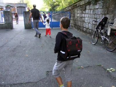 Enfants allant à l'école. © Joël Kermabon – Place Gre’net