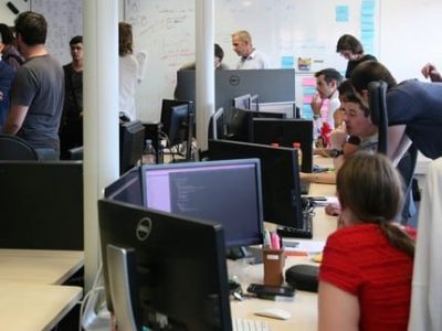L'Association pour l'emploi des cadres décrit des prévisions d'embauche au beau fixe pour 2018, avec un département de l'Isère chef de file de la région.