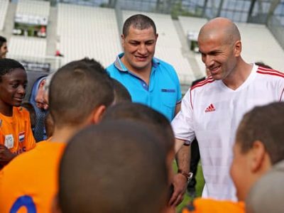 ZidaneStadeDesAlpesCreditNilsLounaUNE