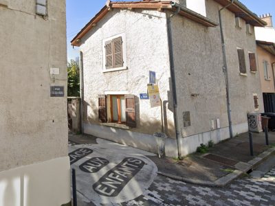 Les faits se sont produits à l'angle des rues du Drac et Boucher-de-Perthes, dans le quartier Chorier-Berrait. © Google Maps
