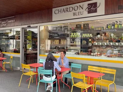 « L'incendie nous a mis a genoux » : Le Chardon Bleu ferme les portes de ses boutiques à Grenoble et dans le Grésivaudan