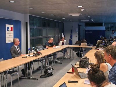 Après l'appel à témoins concernant l'affaire de pédocriminalité Jacques Leveugle, Étienne Manteaux, procureur de la République de Grenoble a tenu une conférence de presse pour faire le point sur les résultats obtenus. © Joël Kermabon - Place Gre'net