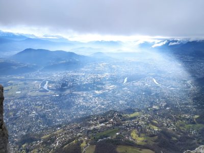 La préfecture de l’Isère active la procédure d’information-recommandation face à un épisode de pollution lié aux poussières désertiques.
